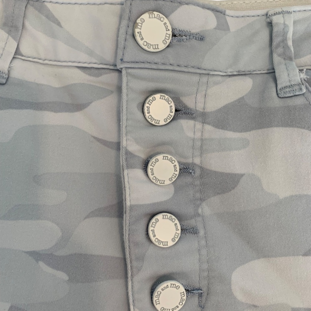 MAC AND ME Jeans Pants Jeggings Leggings Blue Gray Camo 5-Button Fly Hem Small - Picture 3 of 16